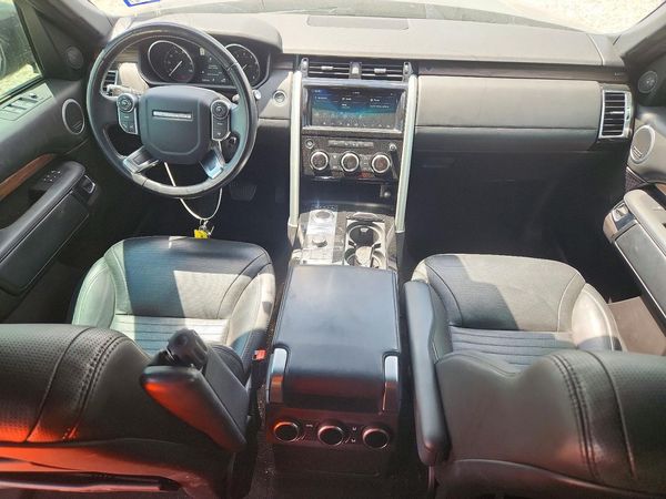 2017 LAND ROVER DISCOVERY