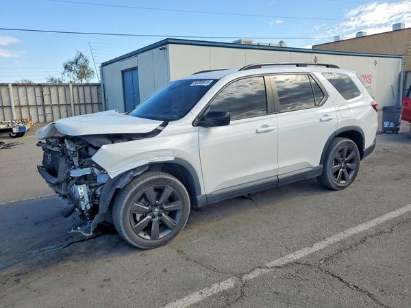 2024 HONDA PILOT — Front 3/4