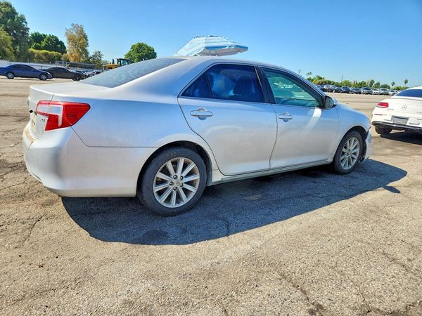 2012 TOYOTA CAMRY