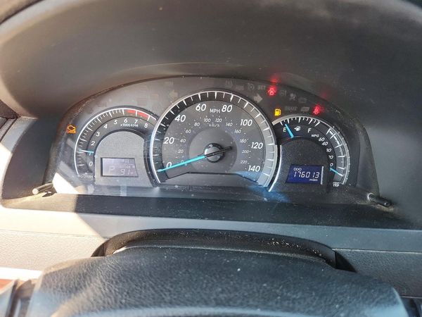 2012 TOYOTA CAMRY