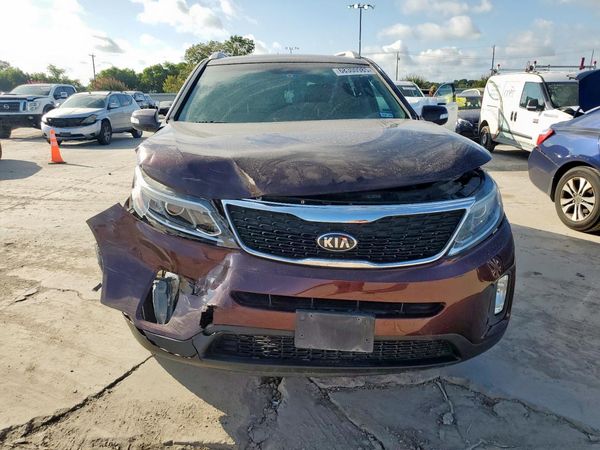 2015 KIA SORENTO GL