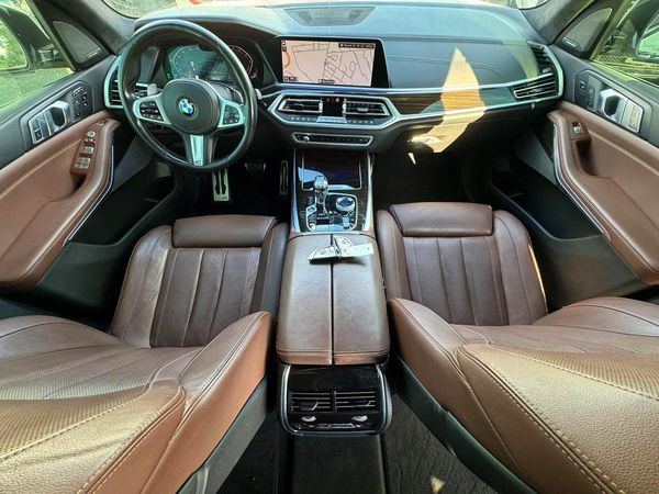2020 BMW X7 xDrive40i