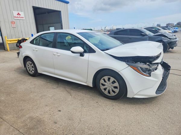 2021 TOYOTA COROLLA — Passenger 3/4