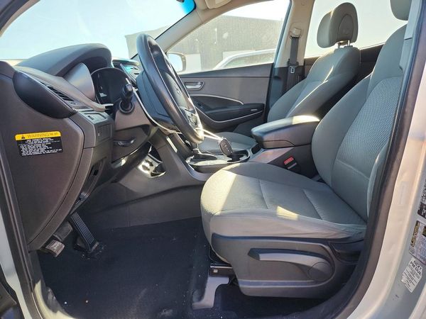 2016 HYUNDAI SANTA FE Base — DENT