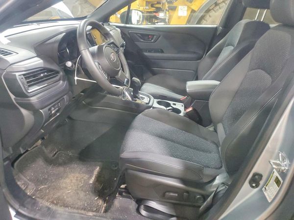 2025 SUBARU FORESTER — DENT