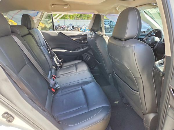 2021 SUBARU OUTBACK