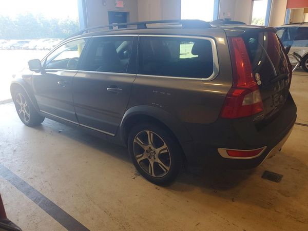2013 VOLVO XC70