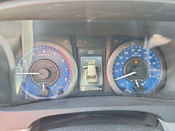 2015 TOYOTA SIENNA