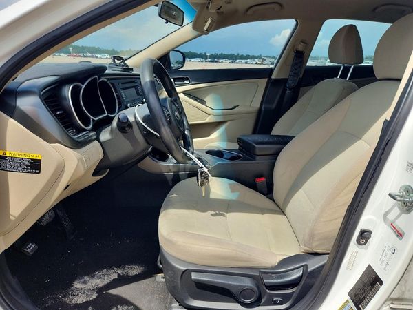 2015 KIA OPTIMA GL - Middle-low