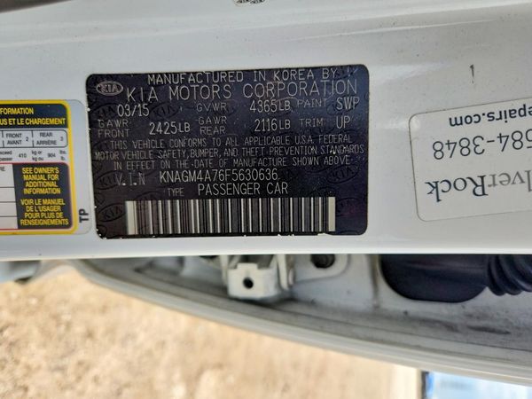 2015 KIA OPTIMA GL - Middle-low