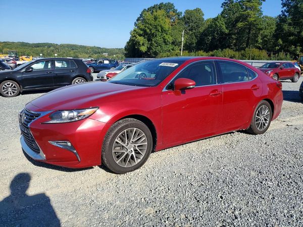 2017 LEXUS ES350 — DSFA — Front 3/4