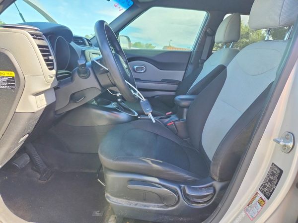 2019 KIA SOUL Base