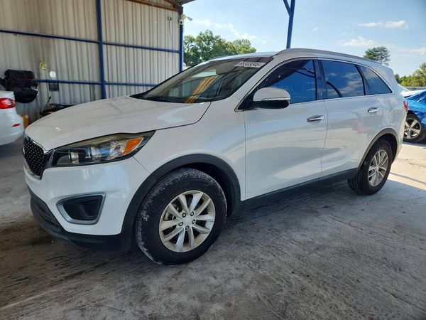 2016 KIA SORENTO L / LX