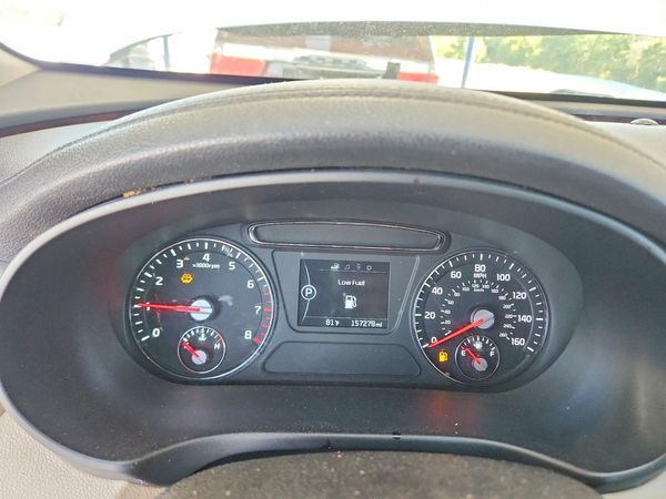 2016 KIA SORENTO L / LX