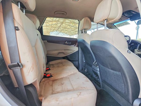 2016 KIA SORENTO L / LX