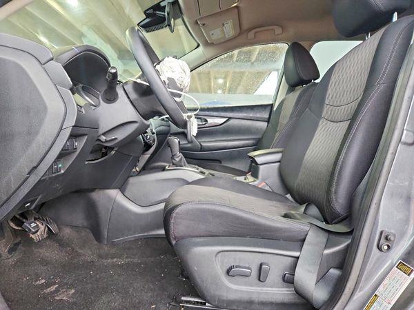 2019 NISSAN ROGUE — DENT