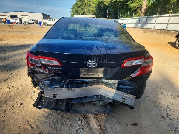 2014 TOYOTA CAMRY — DIRR