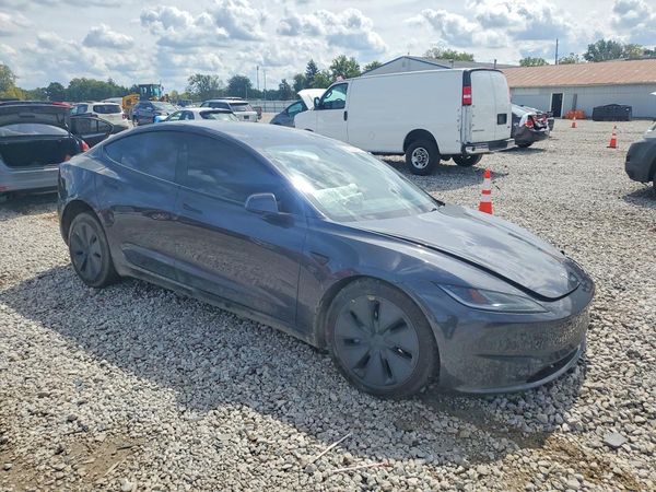 2025 TESLA MODEL 3 — Passenger 3/4