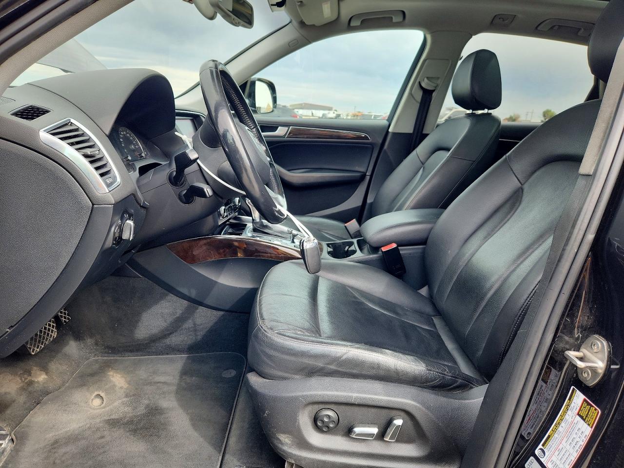 2013 AUDI Q5 Premium Plus