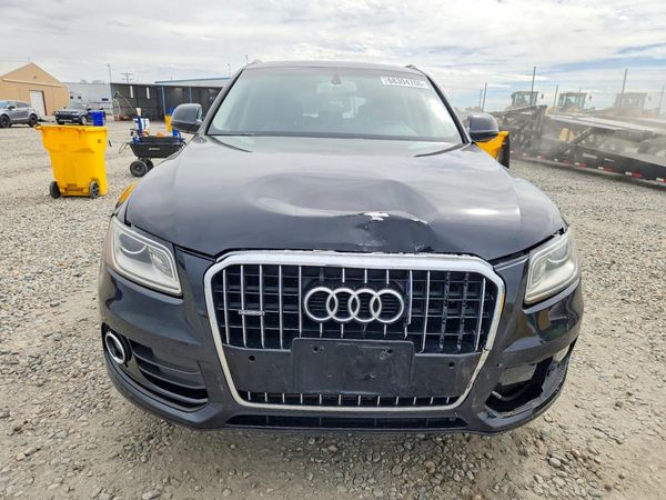 2013 AUDI Q5 Premium Plus
