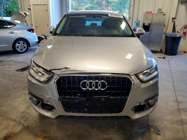 2015 AUDI Q3 Premium Plus