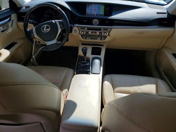 2015 LEXUS ES 350 — CKPT