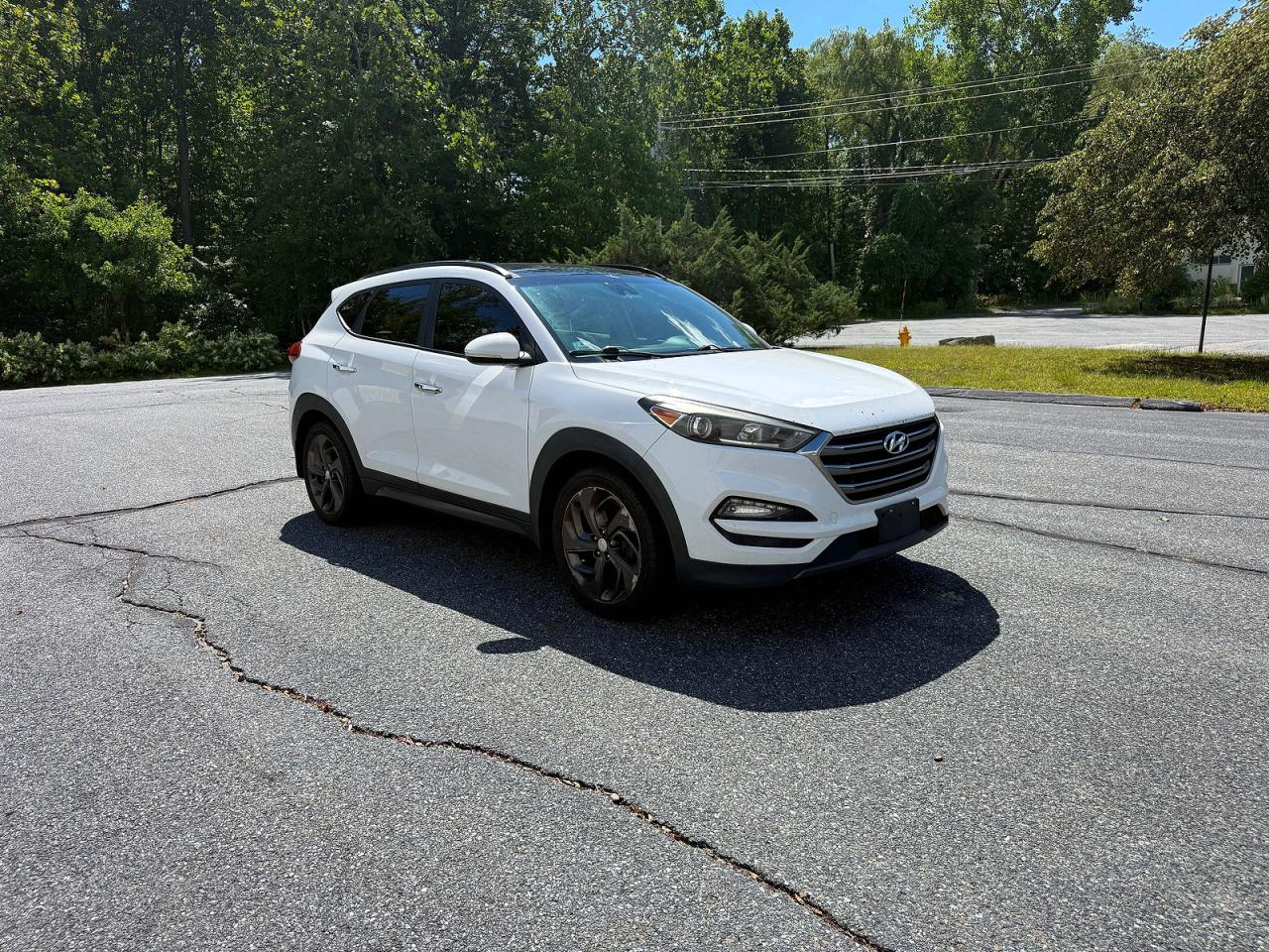 2016 HYUNDAI TUCSON
