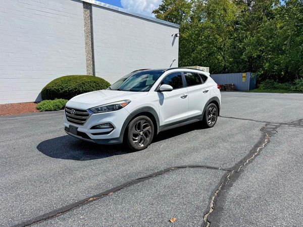 2016 HYUNDAI TUCSON