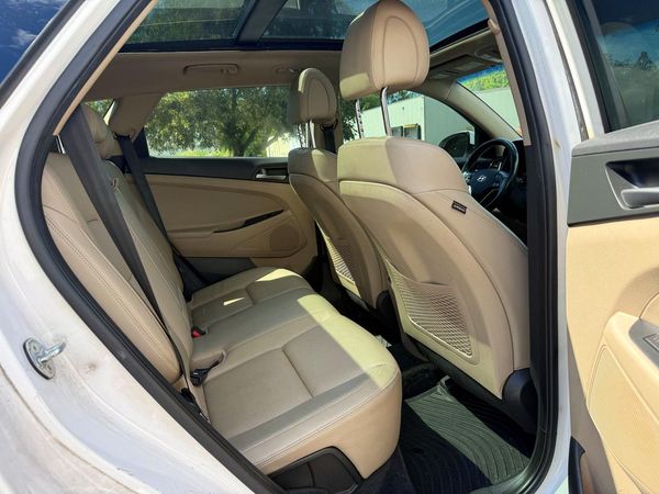 2016 HYUNDAI TUCSON