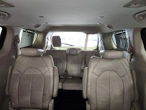 2017 CHRYSLER PACIFICA Touring L — SUVN