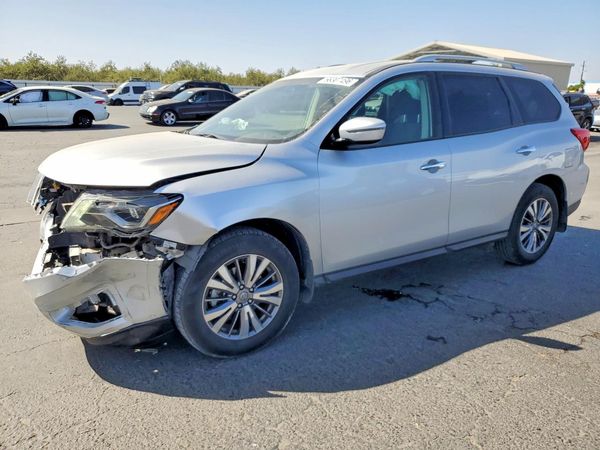 2019 NISSAN PATHFINDER — Front 3/4
