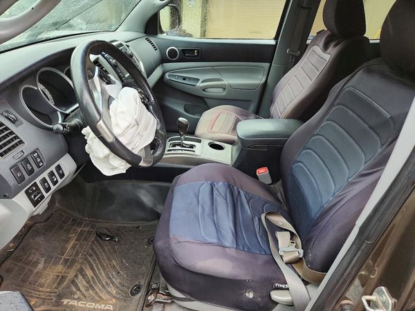 2013 TOYOTA TACOMA Delux — DENT