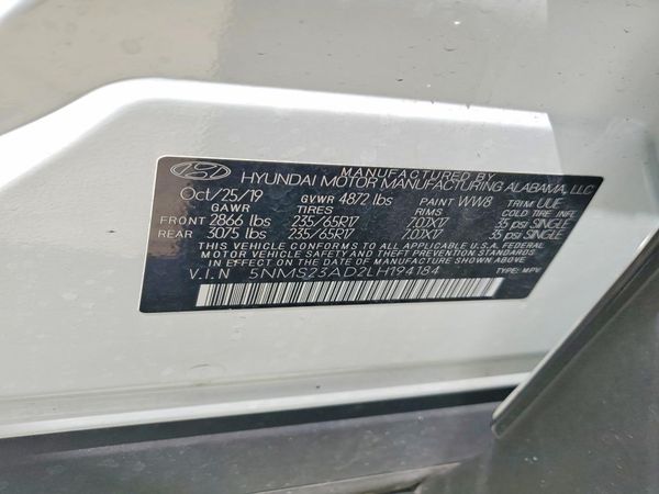 2020 HYUNDAI SANTA FE SE