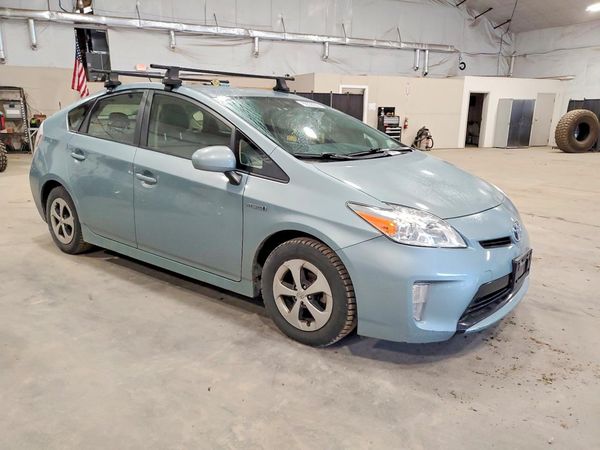 2014 TOYOTA PRIUS