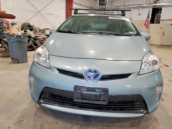 2014 TOYOTA PRIUS