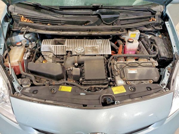 2014 TOYOTA PRIUS