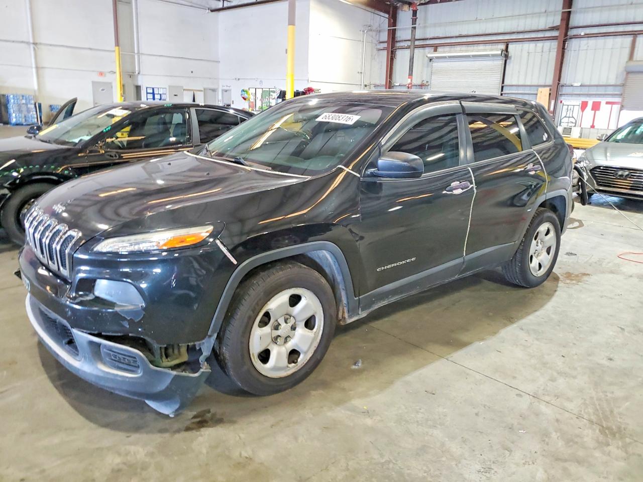 2014 JEEP CHEROKEE Sport — Front 3/4