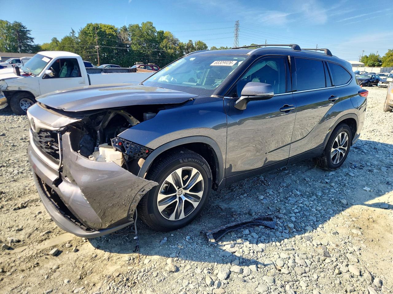2022 TOYOTA HIGHLANDER