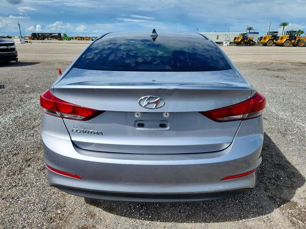 2017 HYUNDAI ELANTRA