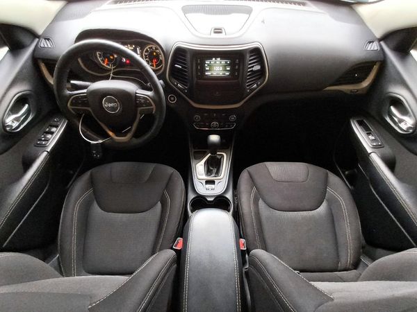 2017 JEEP CHEROKEE — CKPT