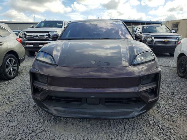 2025 PORSCHE MACAN Turbo Electric