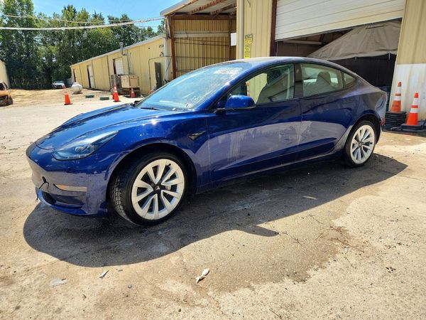 2022 TESLA MODEL 3 — DSFA — Front 3/4