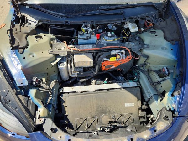 2022 TESLA MODEL 3 — Engine bay
