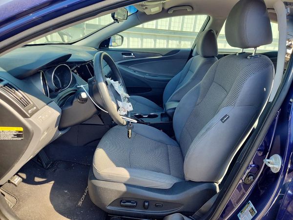 2012 HYUNDAI SONATA Middle-low level — DENT