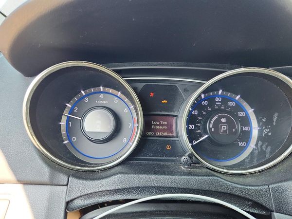 2012 HYUNDAI SONATA Middle-low level — ODOM