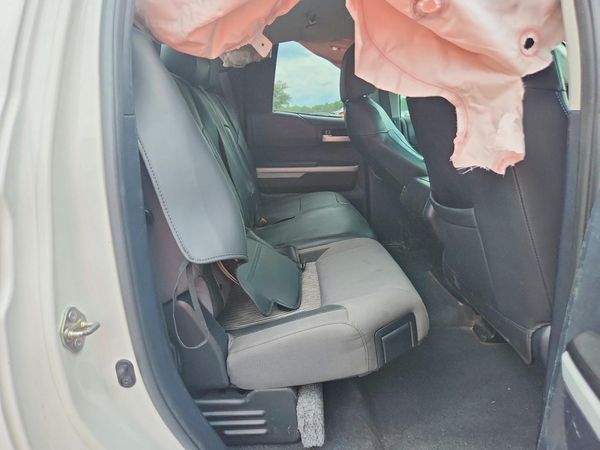 2014 TOYOTA TUNDRA SR5