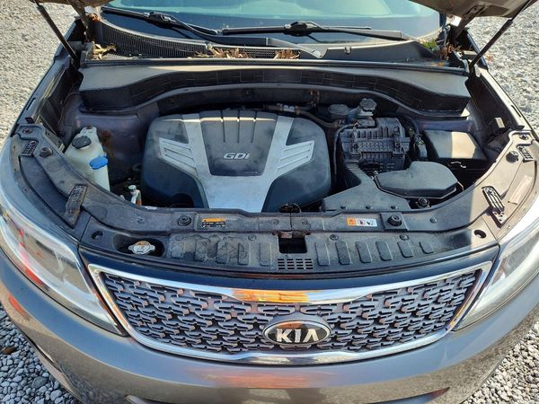 2014 KIA SORENTO SX