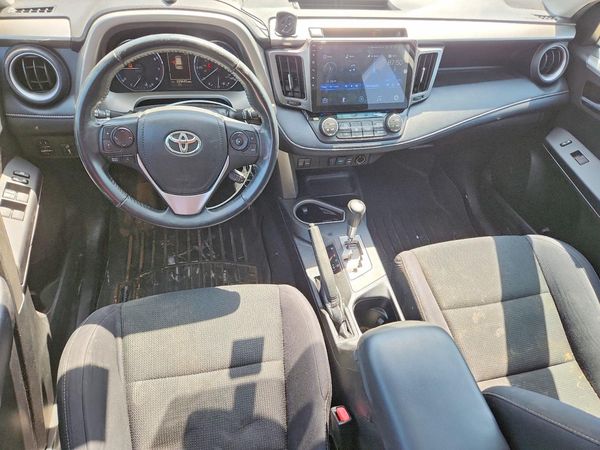 2016 TOYOTA RAV4 XLE (M Grade)