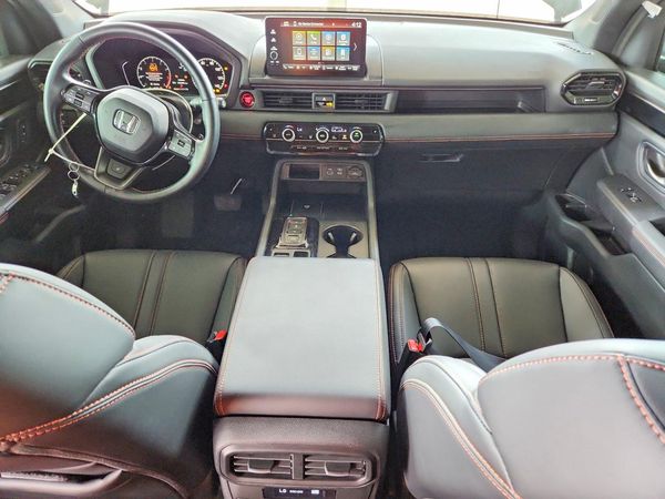 2025 HONDA PILOT