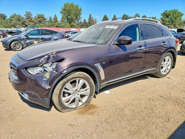 2014 INFINITI QX70 — DSFA — Front 3/4